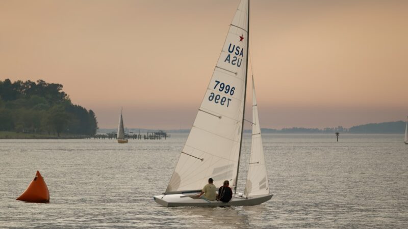 Teambuilding-Eventyr i Matchrace Middelfart: En Uforglemmelig Oplevelse med GoSail